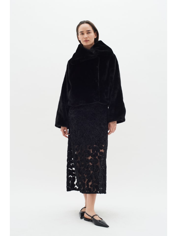 InWear Короткое пальто YonekoIW свободного кроя, черное
InWear Короткое пальто YonekoIW свободного кроя, черное