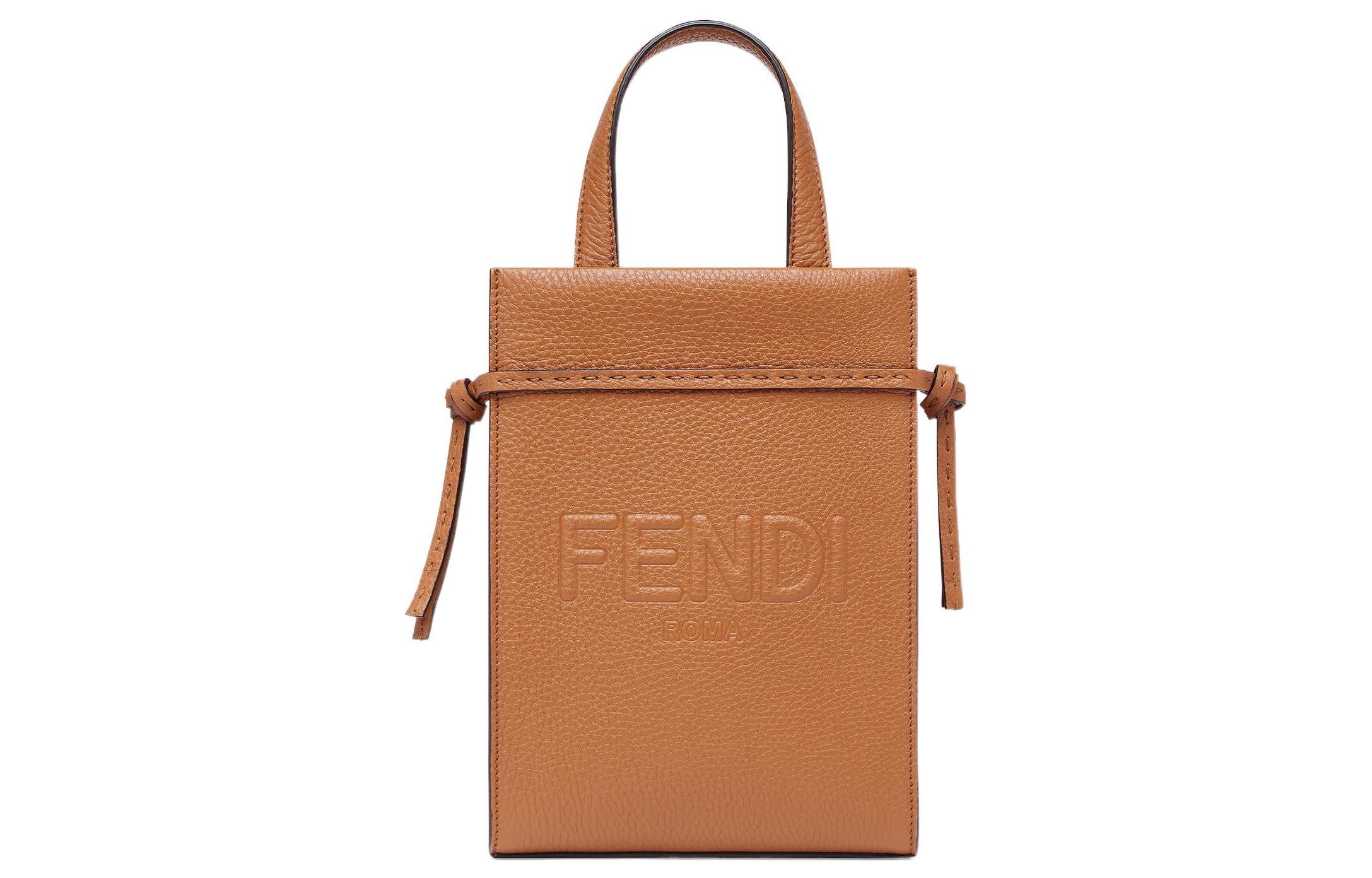 Кожаный плечевой мессенджер, мини-сумка через плечо, мужская коричневая сумка FENDI
Кожаный плечевой мессенджер, мини-сумка через плечо, мужская коричневая сумка FENDI