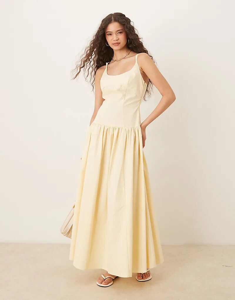 Платье миди ASOS DESIGN премиум-класса с заниженной талией и декоративными швами цвета пахты
Платье миди ASOS DESIGN премиум-класса с заниженной талией и декоративными швами цвета пахты