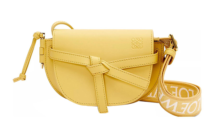 Сумка через плечо Gate Soft из мягкой телячьей кожи мини женская персиковая талисман желтый LOEWE
Сумка через плечо Gate Soft из мягкой телячьей кожи мини женская персиковая талисман желтый LOEWE