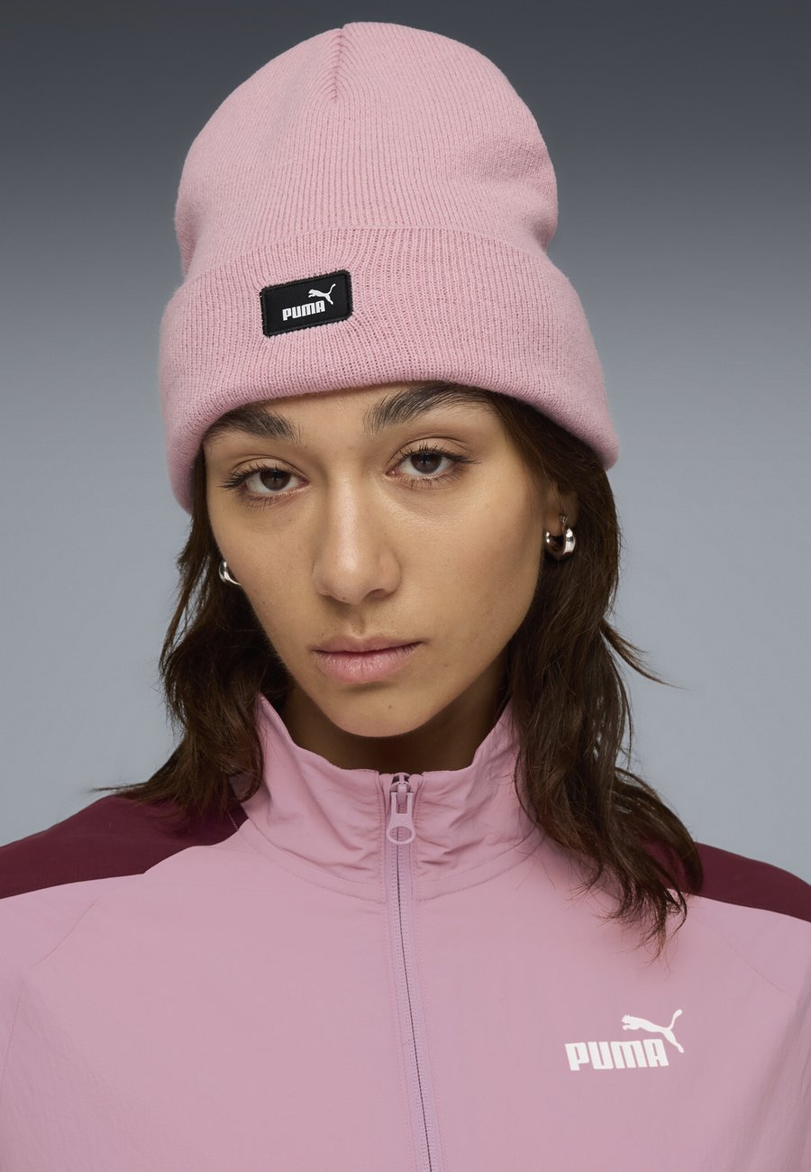 Шапка Puma MID CROWN , Poised Pink/Pink
Шапка Puma MID CROWN , Poised Pink/Pink