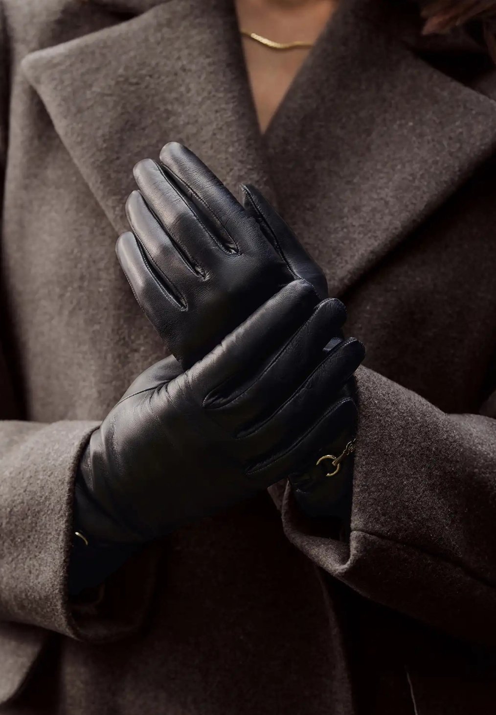 Перчатки Isabel Bernard, черный
Перчатки Isabel Bernard, черный