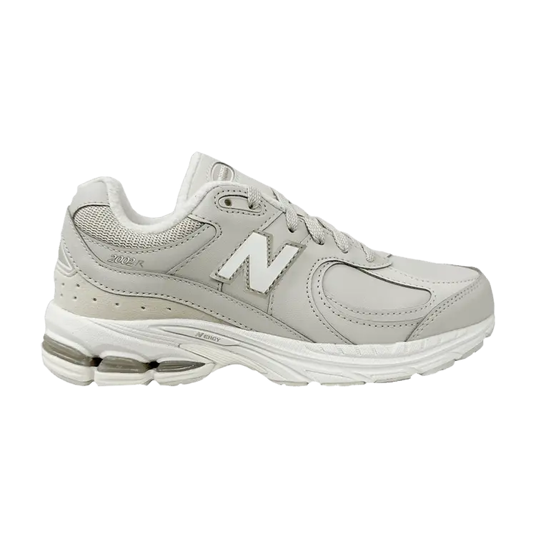 Кроссовки New Balance 2002R Big Kid Wide 'Beige Fleece Lined', кремовый
Кроссовки New Balance 2002R Big Kid Wide 'Beige Fleece Lined', кремовый