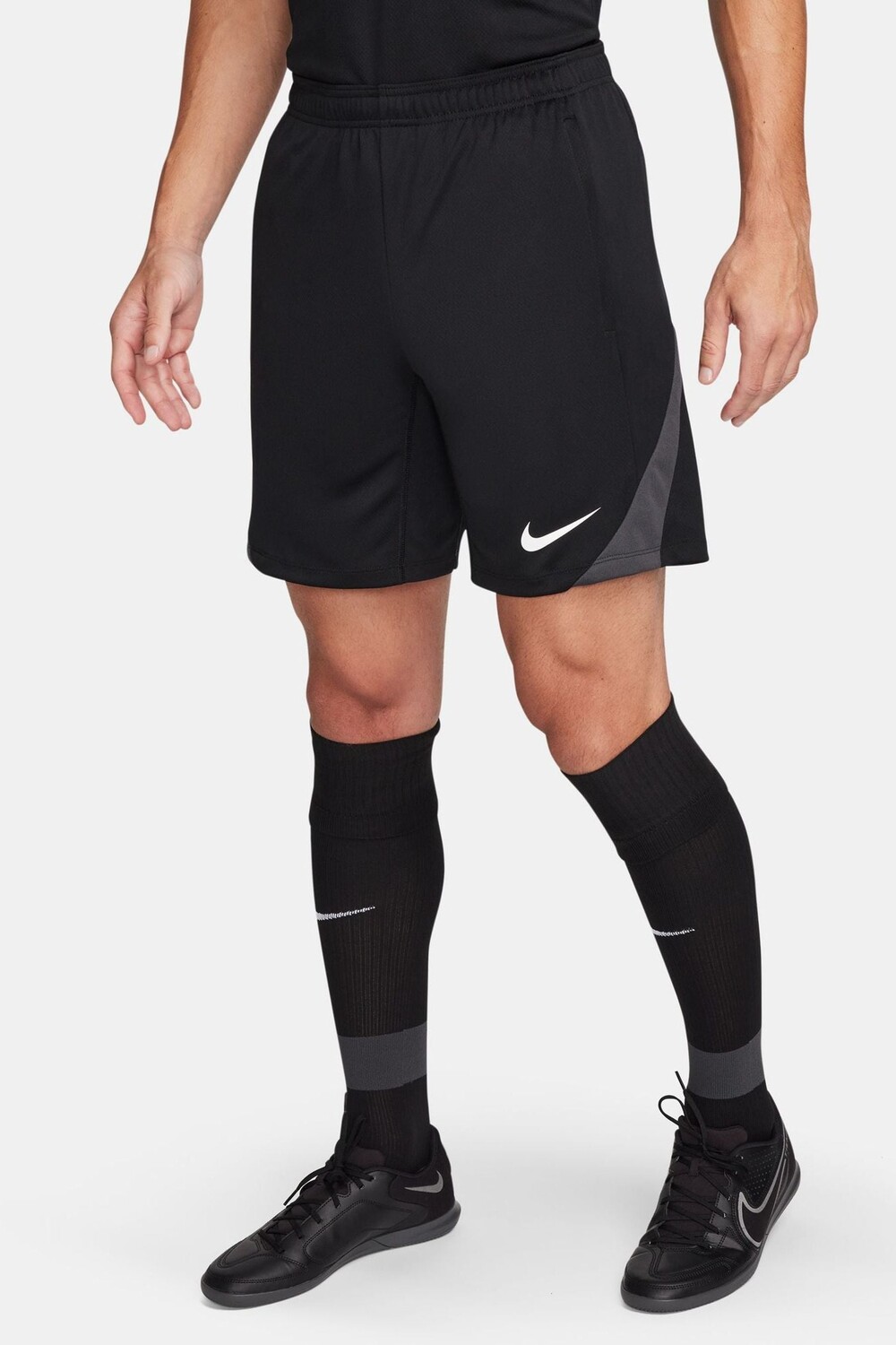 Тренировочные шорты Strike dri fit Nike, черный
Тренировочные шорты Strike dri fit Nike, черный