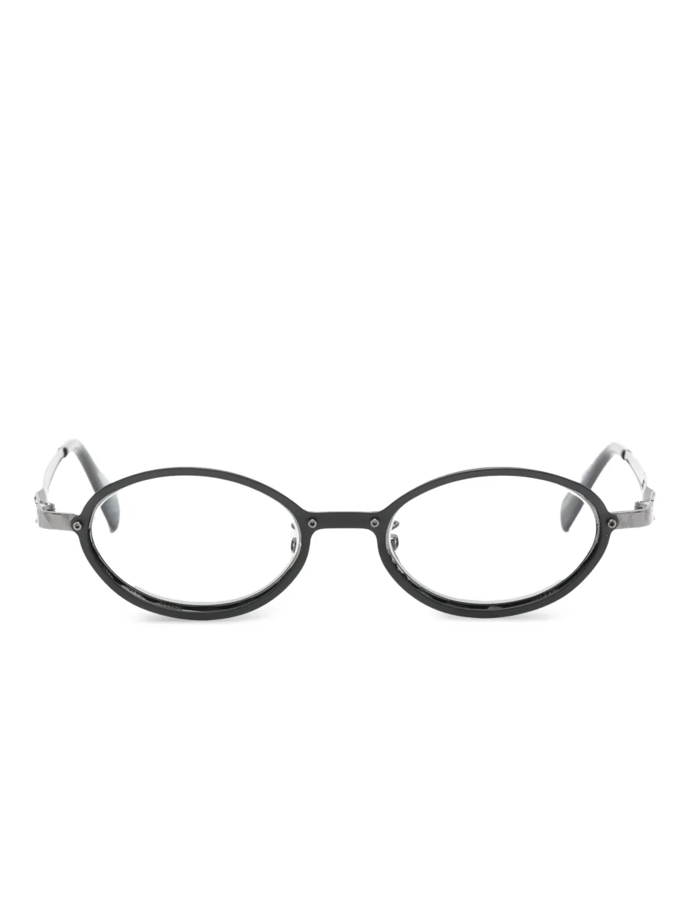 Солнцезащитные очки в овальной оправе Kuboraum, черный
Солнцезащитные очки в овальной оправе Kuboraum, черный