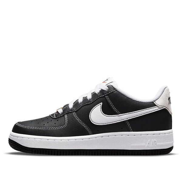 Кроссовки air force 1 s50 Nike, черный
Кроссовки air force 1 s50 Nike, черный