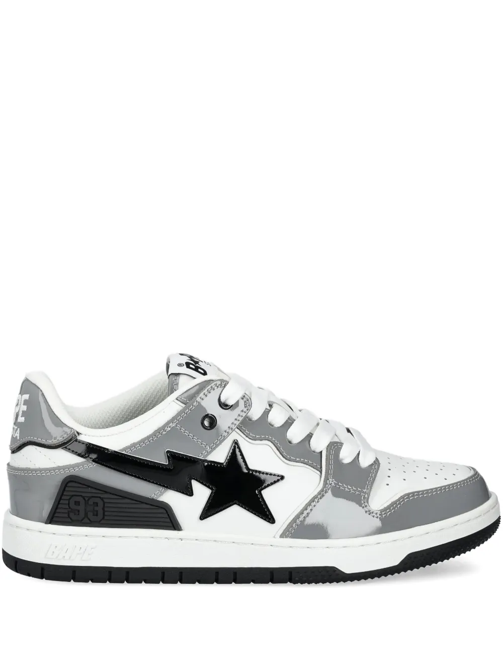 Кроссовки с нашивками A BATHING APE, белый
Кроссовки с нашивками A BATHING APE, белый