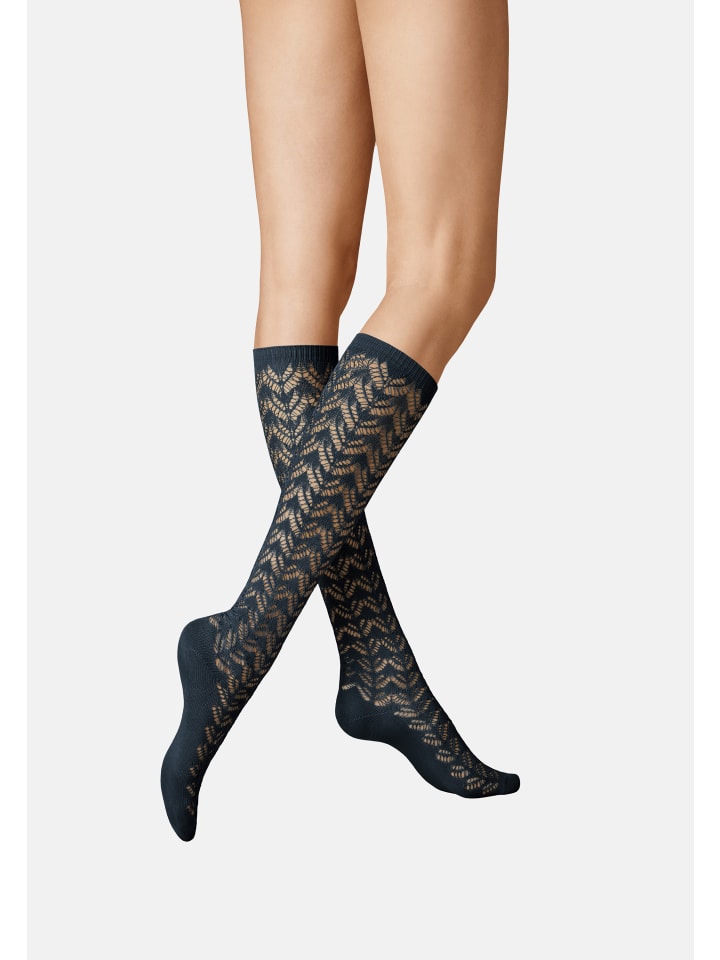 Kunert Высокие носки до колена с ажурной текстурой, выполненной крючком, в цвете Alpsee
Kunert Высокие носки до колена с ажурной текстурой, выполненной крючком, в цвете Alpsee