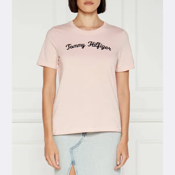 Футболка стандартного кроя Tommy Hilfiger, розовый
Футболка стандартного кроя Tommy Hilfiger, розовый
