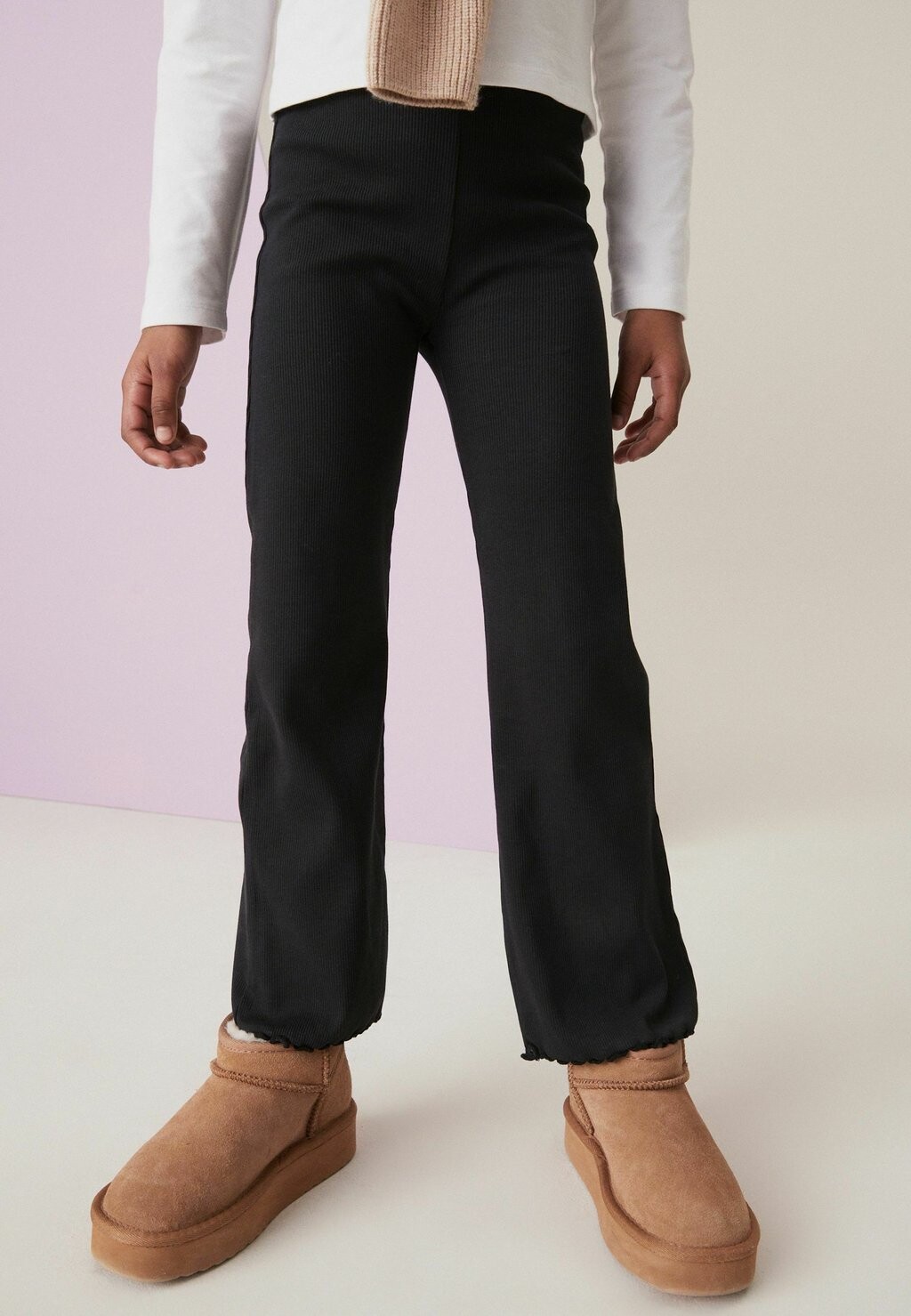 Брюки FLARE Next, черный
Брюки FLARE Next, черный