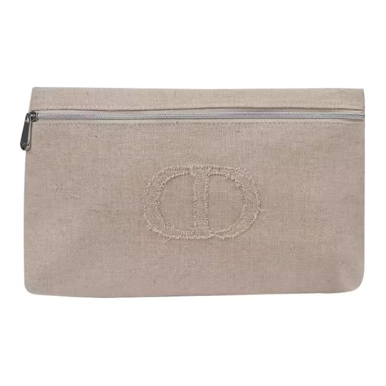 Льняная косметичка однотонная большая вместительная DIOR
Льняная косметичка однотонная большая вместительная DIOR