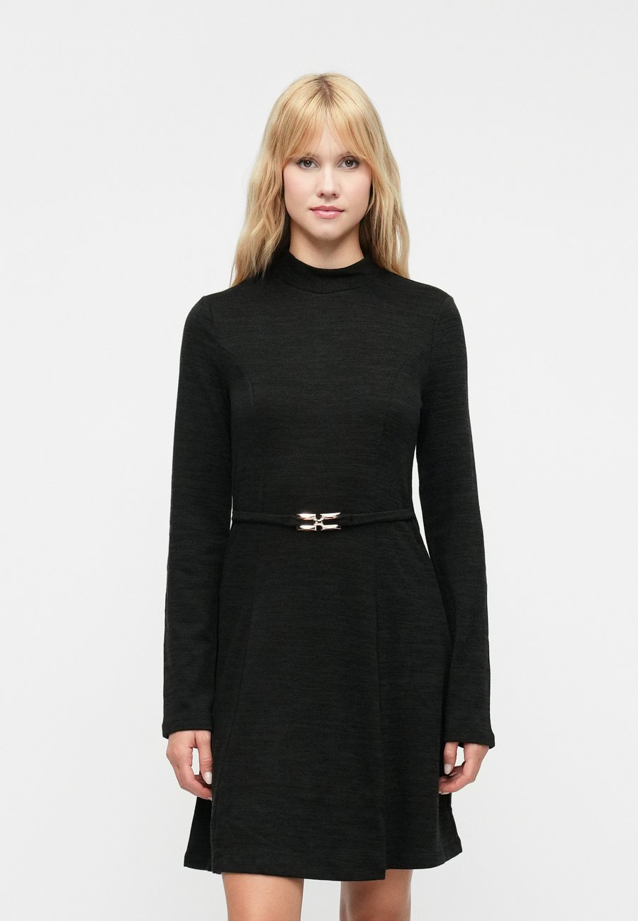 Платье Vero Moda VMMARRI MOCKNECK SHORT DRESS, Black
Платье Vero Moda VMMARRI MOCKNECK SHORT DRESS, Black