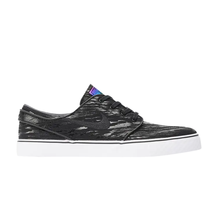 Кроссовки Nike Zoom Stefan Janoski Premium, черный
Кроссовки Nike Zoom Stefan Janoski Premium, черный