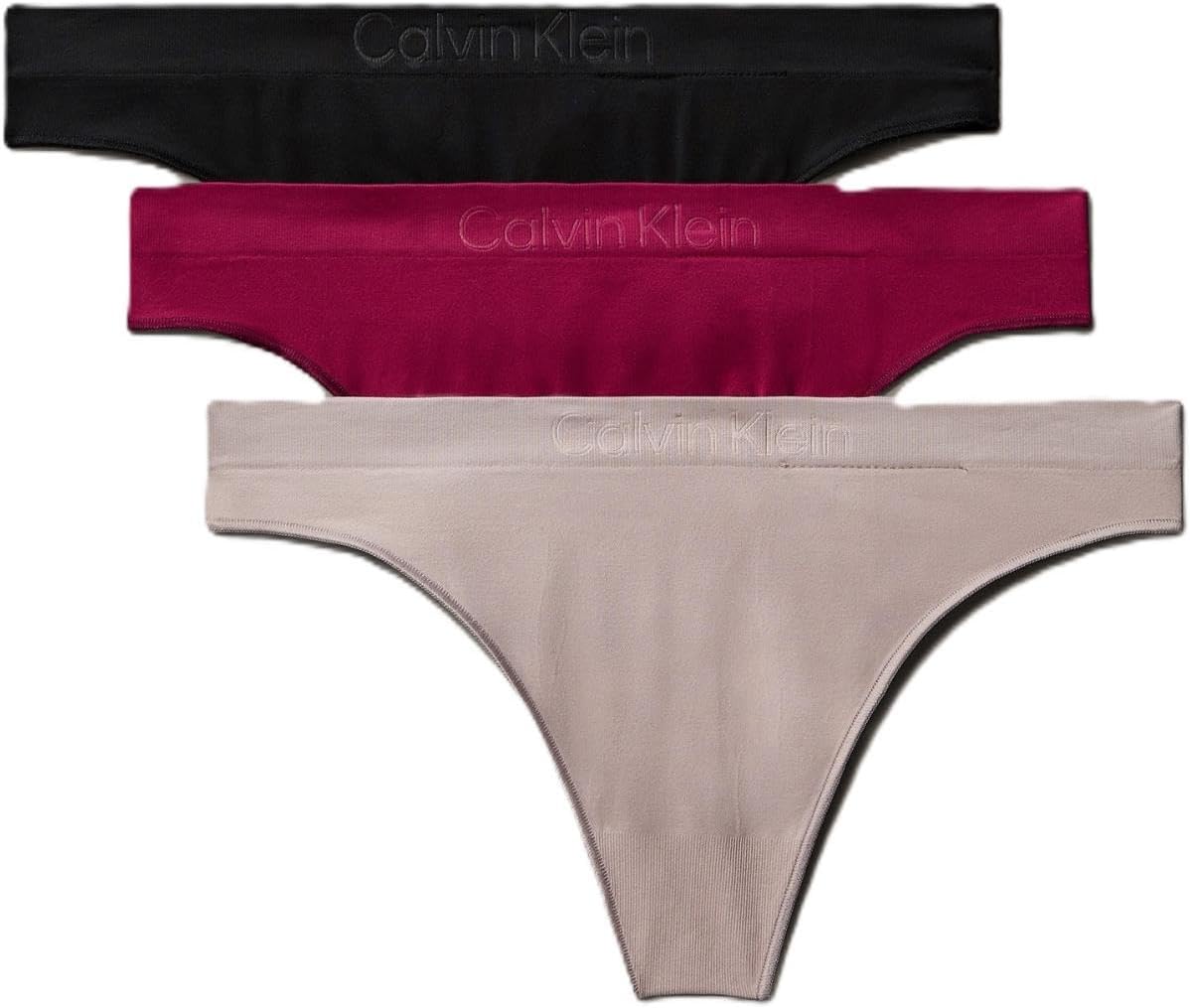 Женские бесшовные трусики-стринги Calvin Klein Bonded Flex, комплект из 3 шт., средняя посадка, Black/Mink/Beet Red
Женские бесшовные трусики-стринги Calvin Klein Bonded Flex, комплект из 3 шт., средняя посадка, Black/Mink/Beet Red