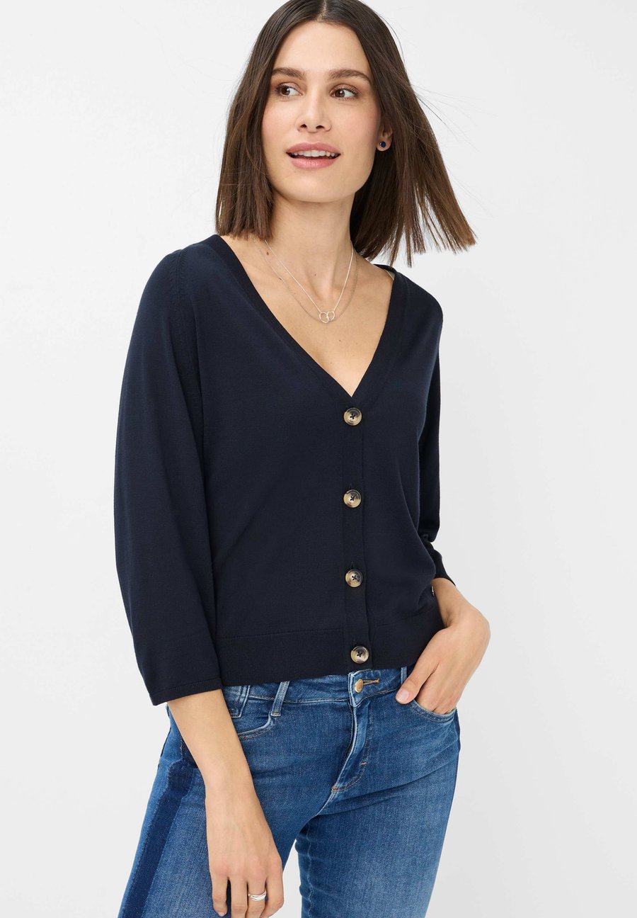 Кардиган BRAX STYLE ANIQUE, Navy/Dark Blue
Кардиган BRAX STYLE ANIQUE, Navy/Dark Blue