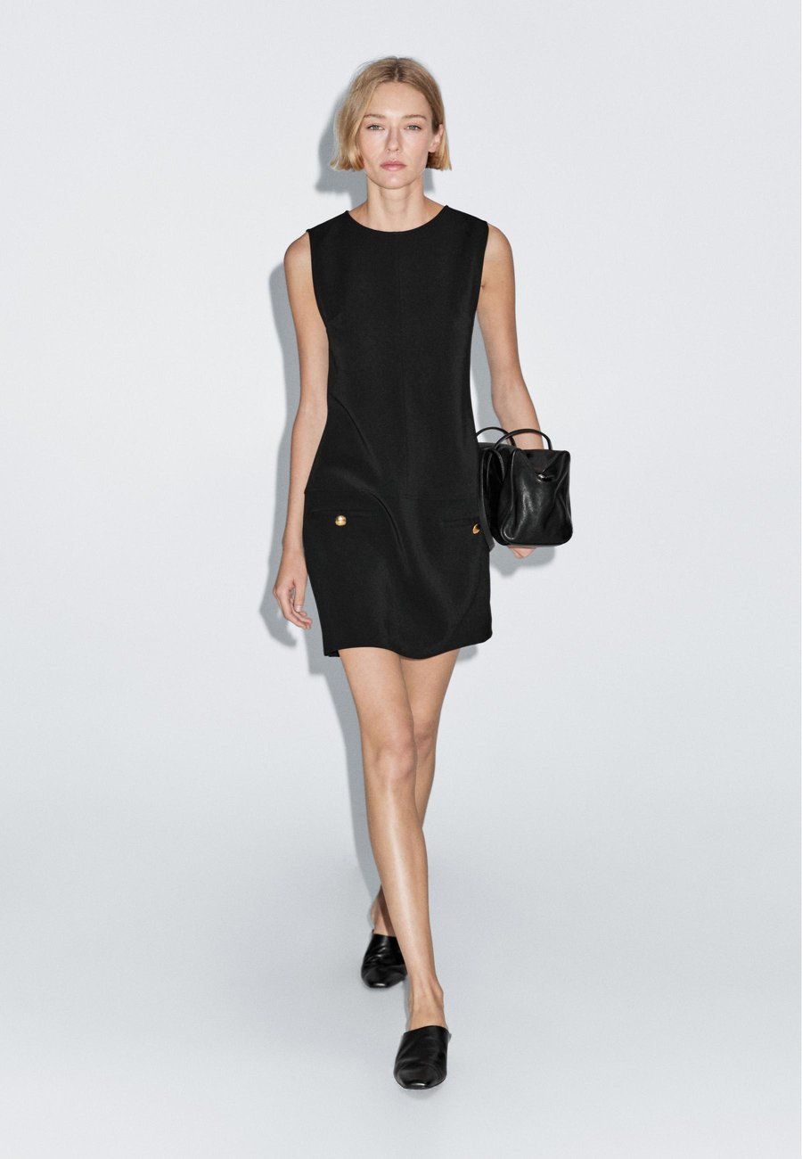 Платье Massimo Dutti SHORT SLEEVELESS ROUND NECK, Black
Платье Massimo Dutti SHORT SLEEVELESS ROUND NECK, Black