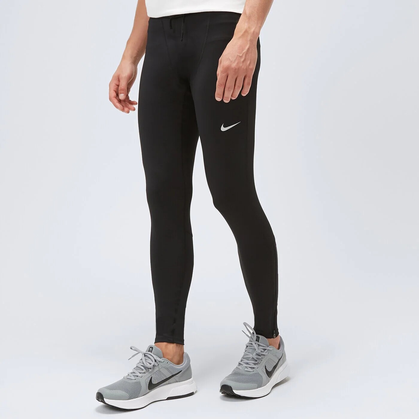 Леггинсы Nike Dri-Fit Essential, черный
Леггинсы Nike Dri-Fit Essential, черный