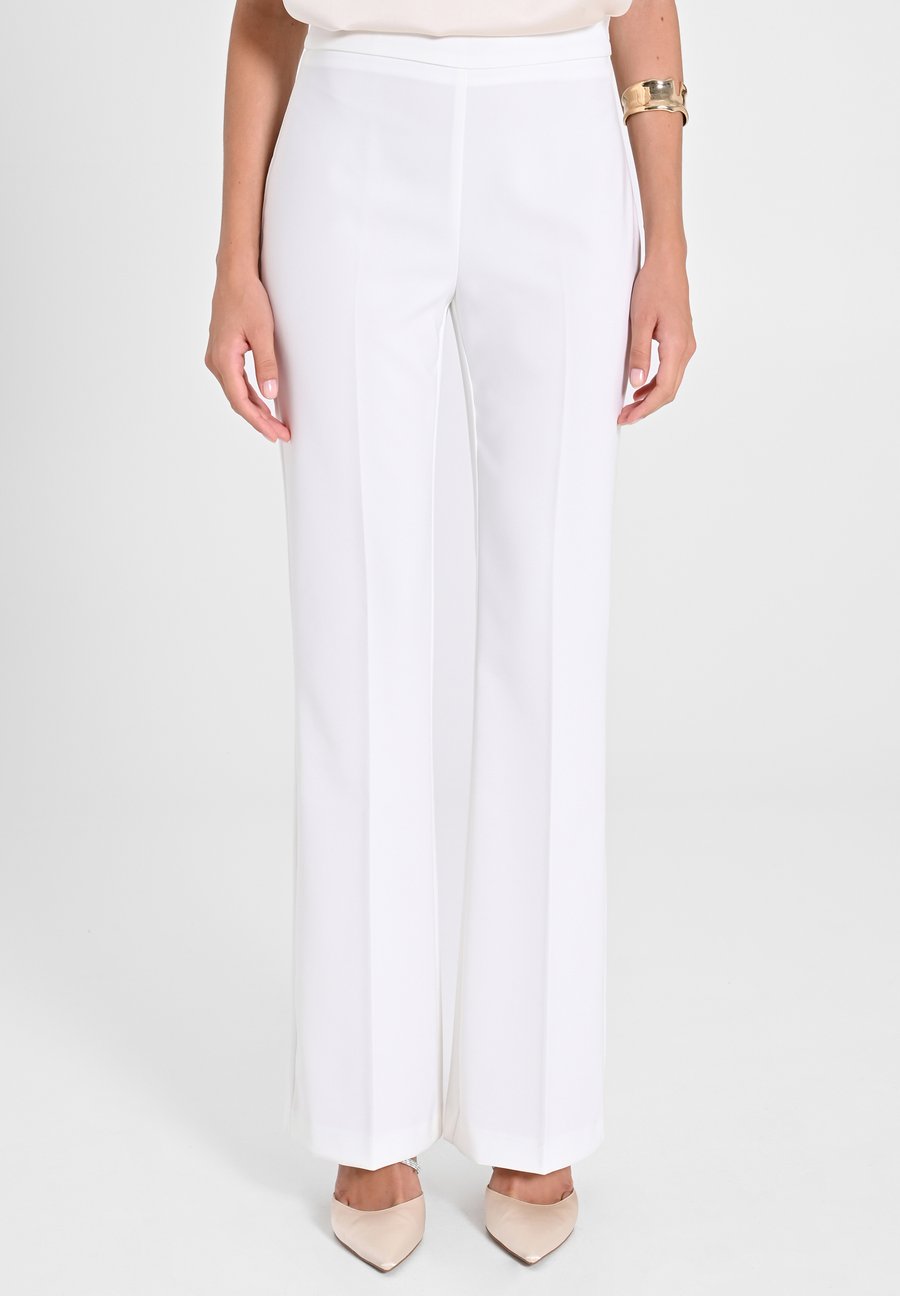 Брюки Rinascimento Trousers, Weiss/White
Брюки Rinascimento Trousers, Weiss/White