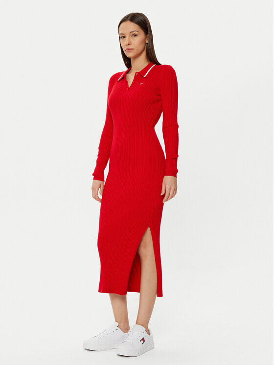 Трикотажное платье приталенного кроя Tommy Jeans, красный
Трикотажное платье приталенного кроя Tommy Jeans, красный