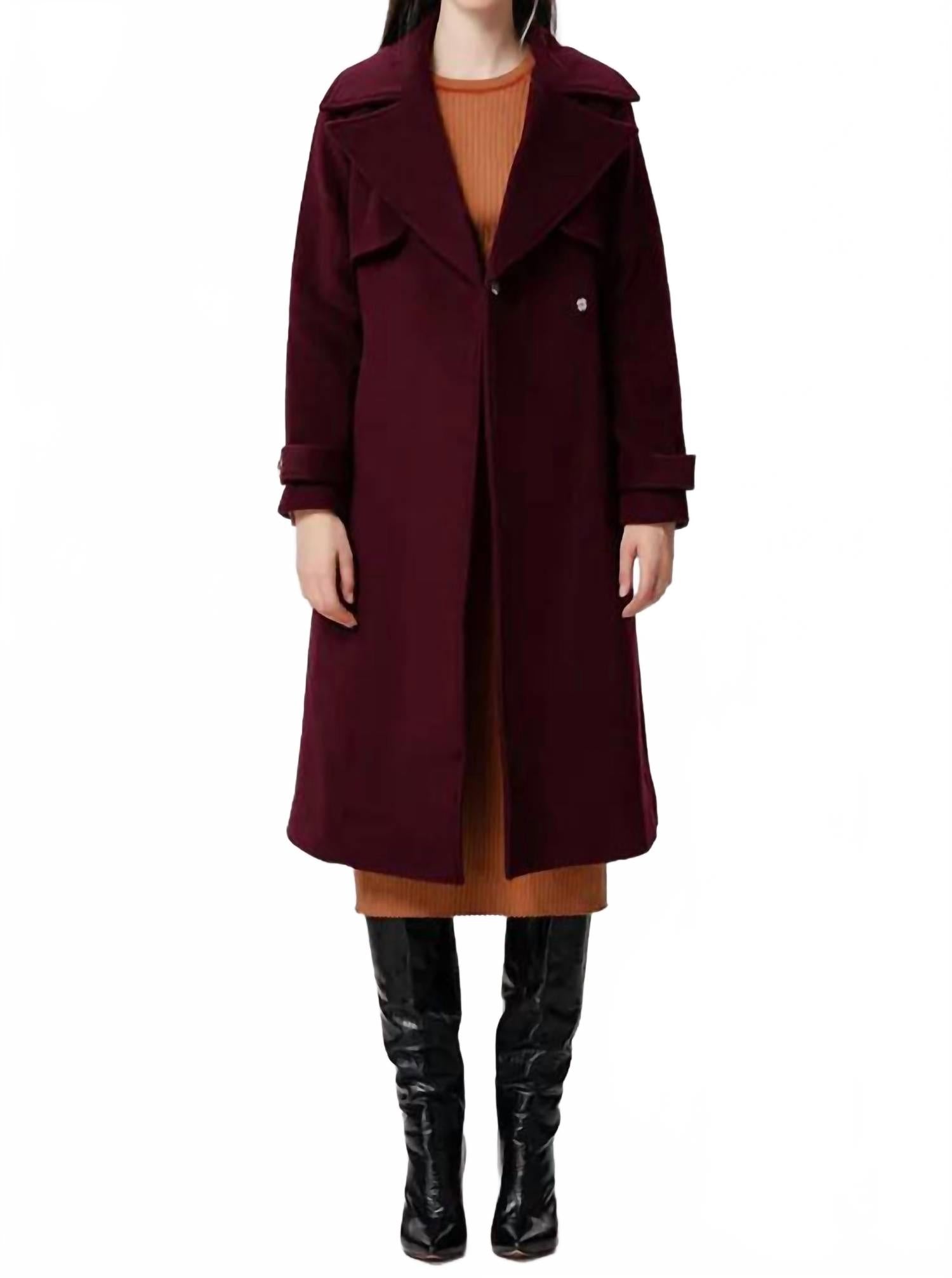 Шерстяное пальто бордового цвета Smart & Joy
Шерстяное пальто бордового цвета Smart & Joy