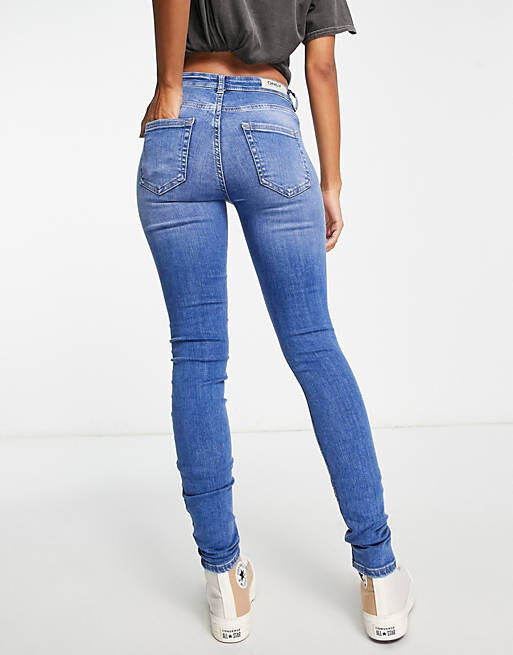 Синие джинсы скинни со средней посадкой Only Blush
Синие джинсы скинни со средней посадкой Only Blush