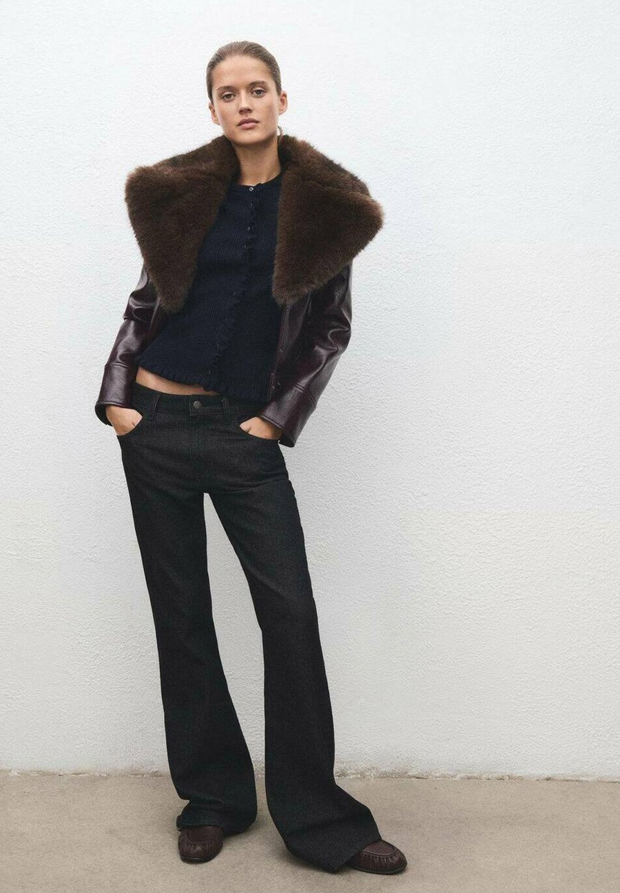 Кардиган Mango Cardigan, Dark Blue
Кардиган Mango Cardigan, Dark Blue