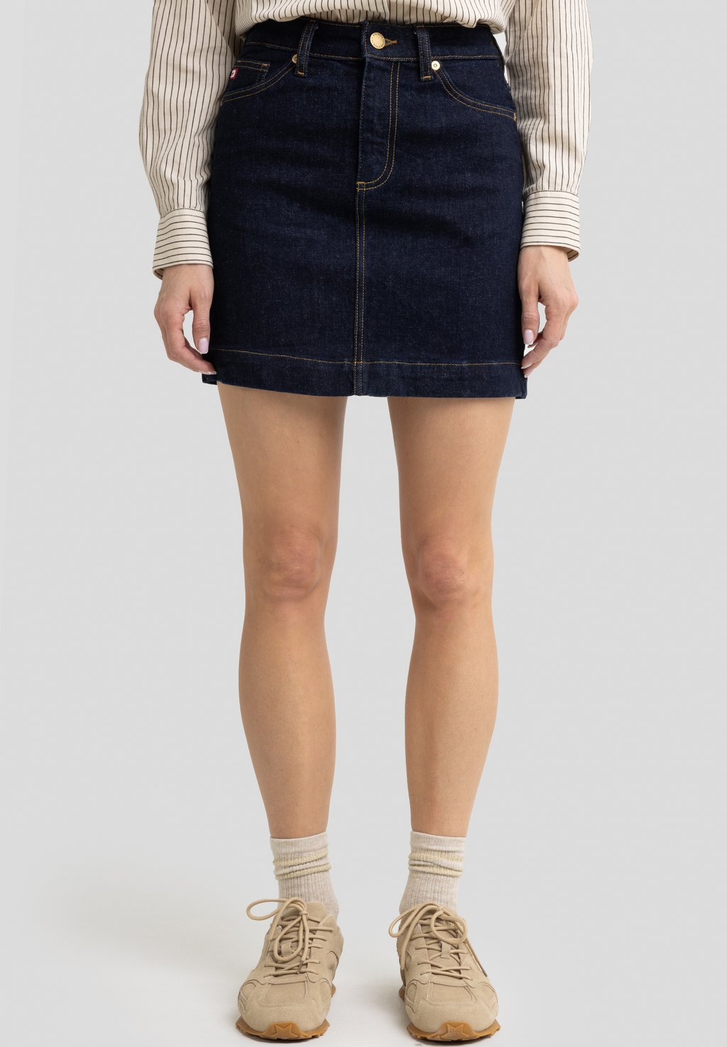 Мини-юбка ROCK Big Star, темно-синий
Мини-юбка ROCK Big Star, темно-синий