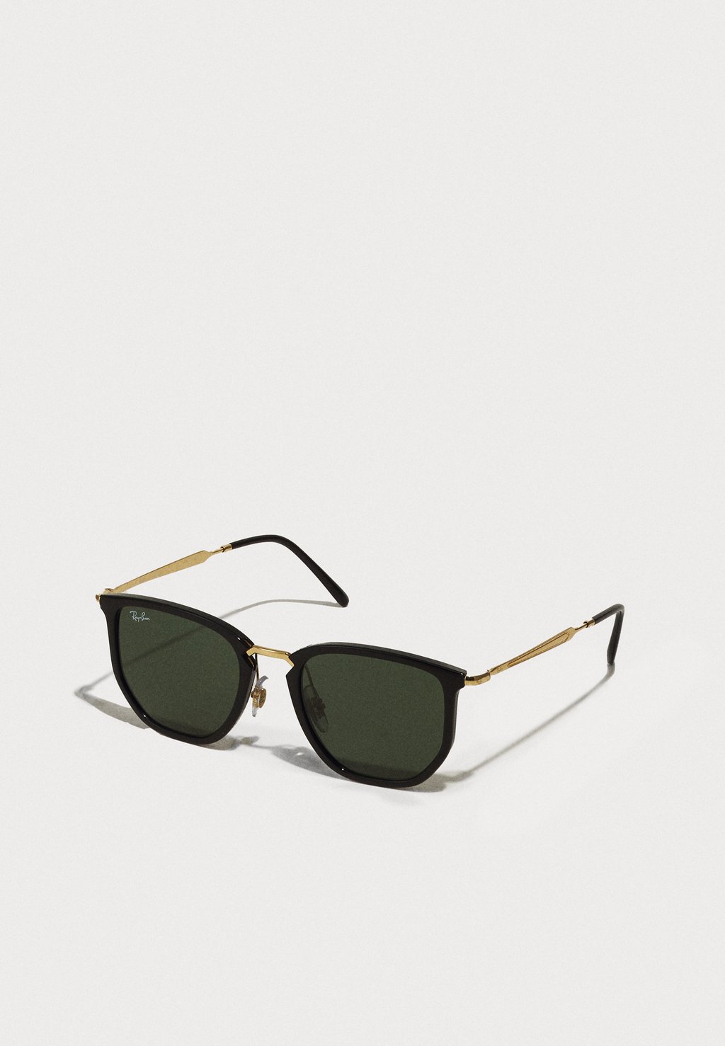 Солнцезащитные очки UNISEX Ray-Ban, черный 
Солнцезащитные очки UNISEX Ray-Ban, черный