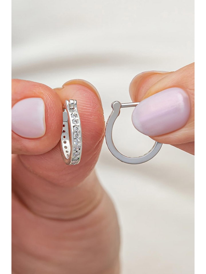 Heliophilia Серебряные серьги-кольца с драгоценными камнями
Heliophilia Серебряные серьги-кольца с драгоценными камнями