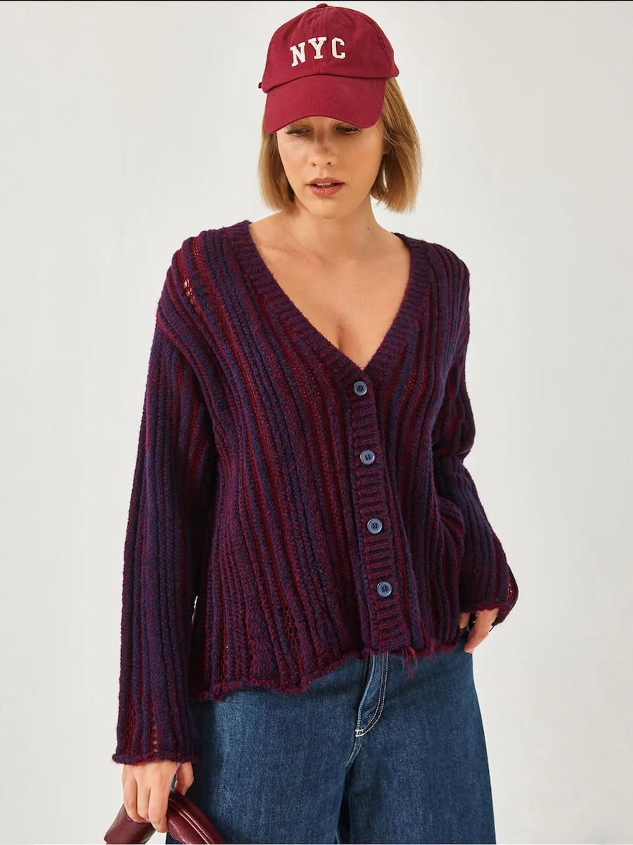 Вязаный кардиган Bianco Lucci, Navy/Cherry Red
Вязаный кардиган Bianco Lucci, Navy/Cherry Red