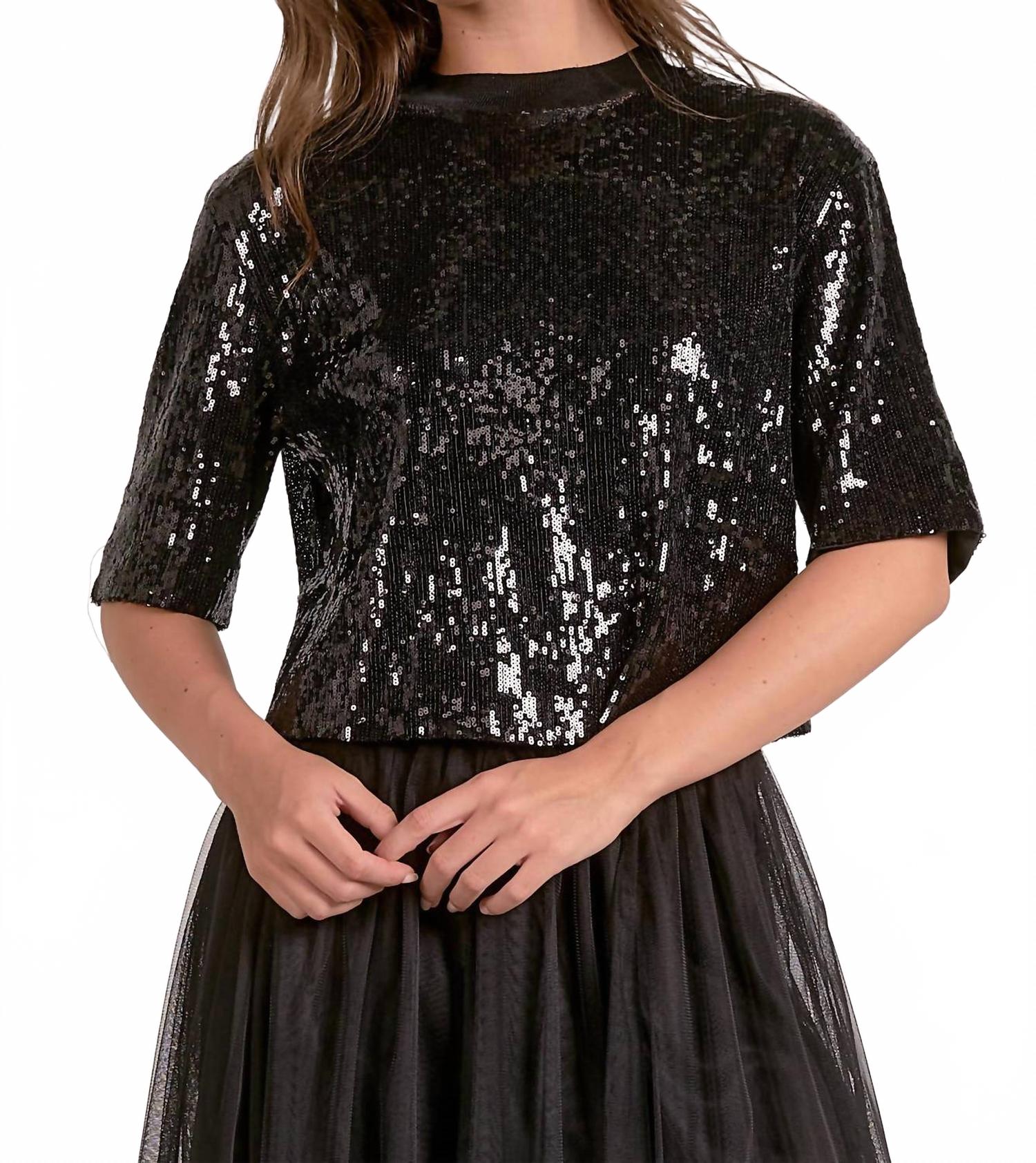 ELAN Топ с пайетками «Элеонора» черного цвета
ELAN Топ с пайетками «Элеонора» черного цвета