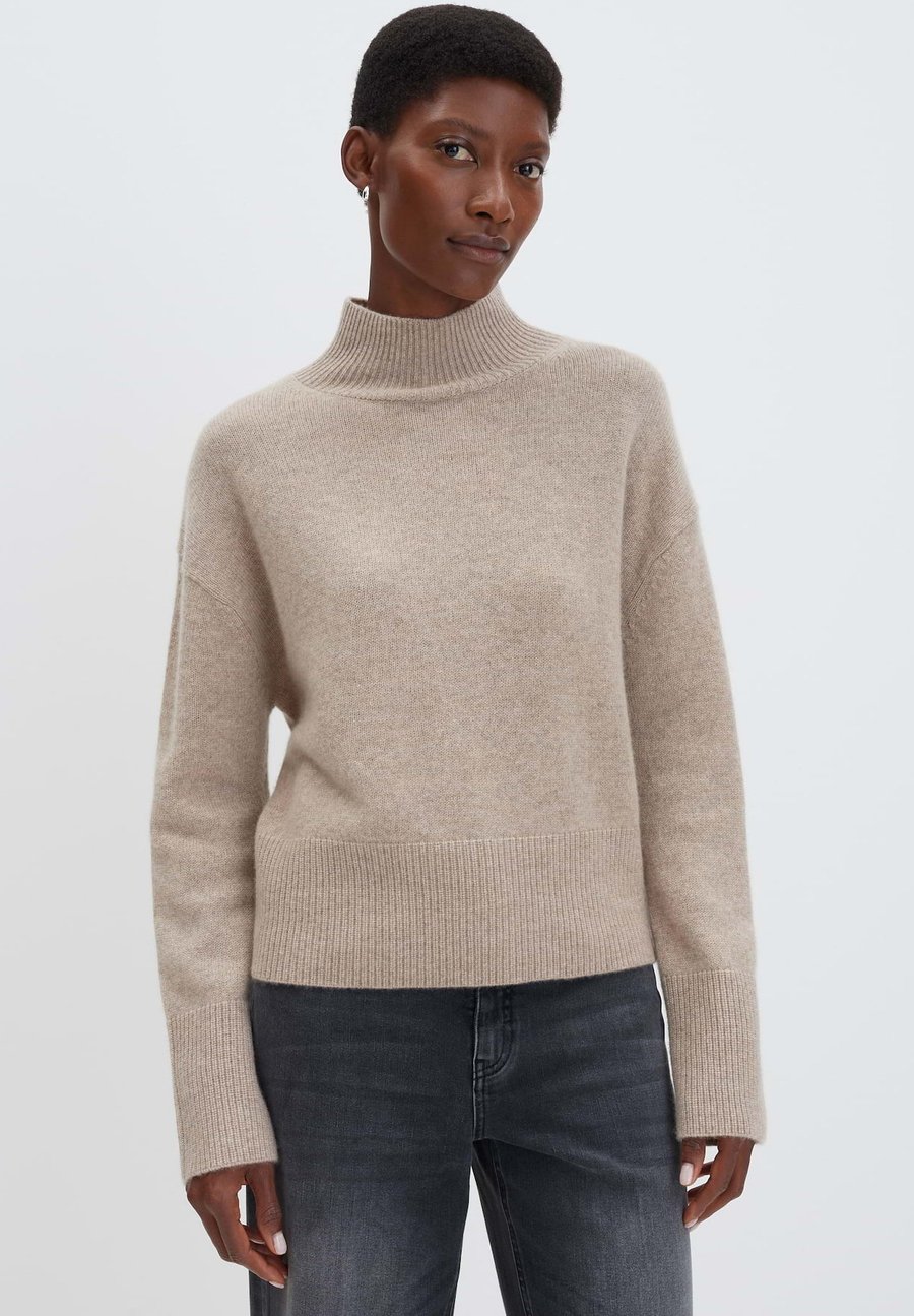 Джемпер someday. LOOSE FIT TAPERED, Pale Greige Melange/Beige
Джемпер someday. LOOSE FIT TAPERED, Pale Greige Melange/Beige
