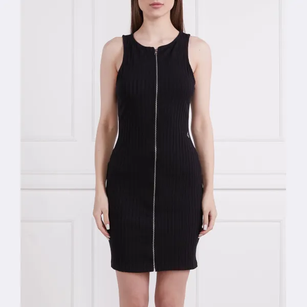 Платье Calvin Klein, черный
Платье Calvin Klein, черный
