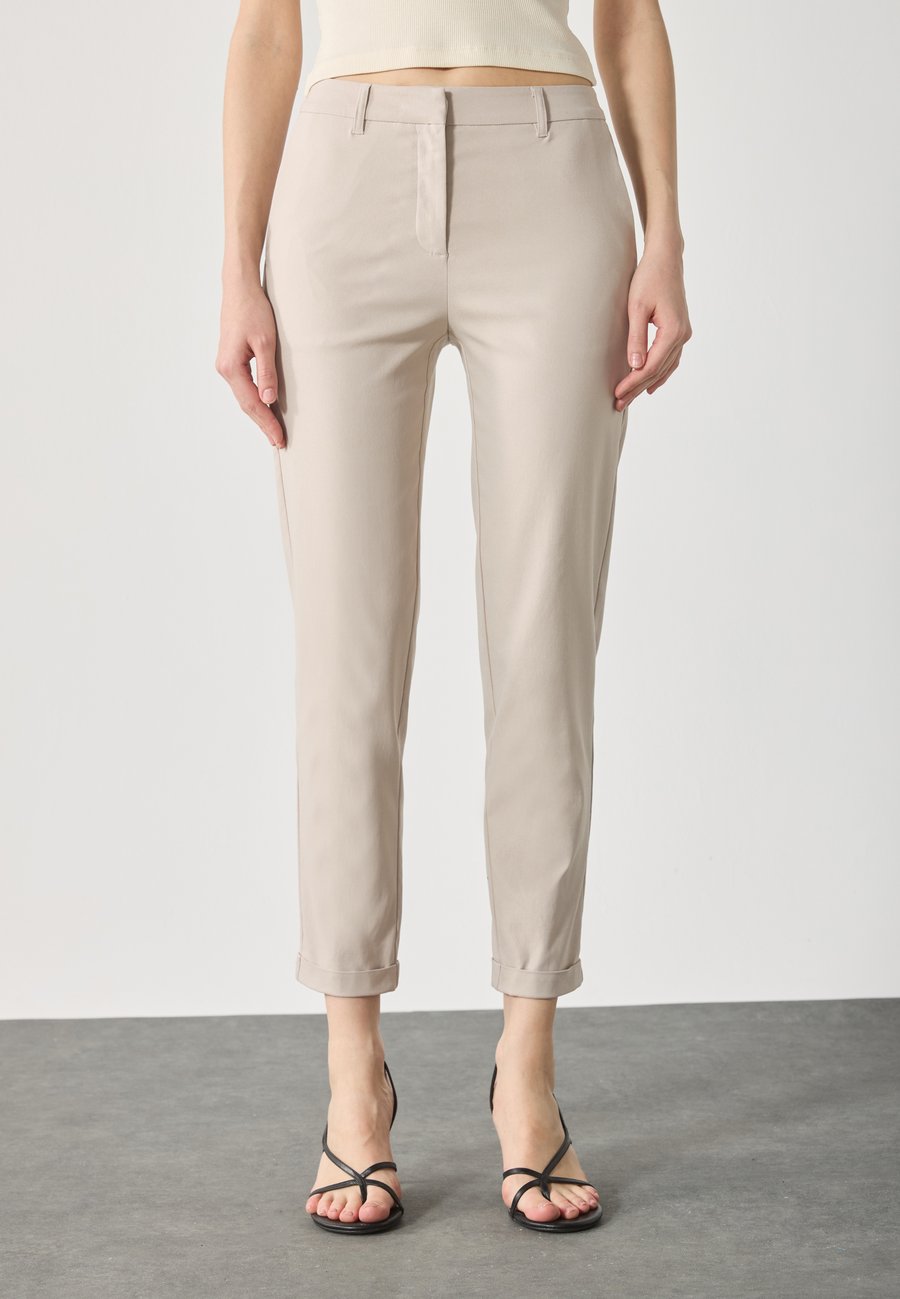 Брюки Anna Field CHINO TROUSERS, Beige
Брюки Anna Field CHINO TROUSERS, Beige