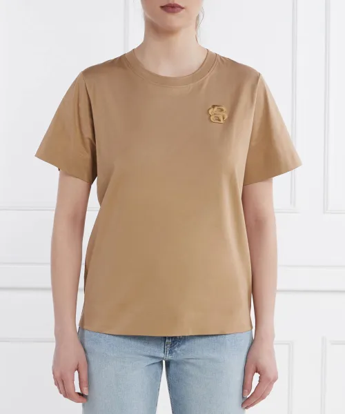 Футболка Эльфи Regular fit Boss, коричневый
Футболка Эльфи Regular fit Boss, коричневый