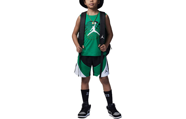 Детская повседневная спортивная одежда Jordan 
Детская повседневная спортивная одежда Jordan