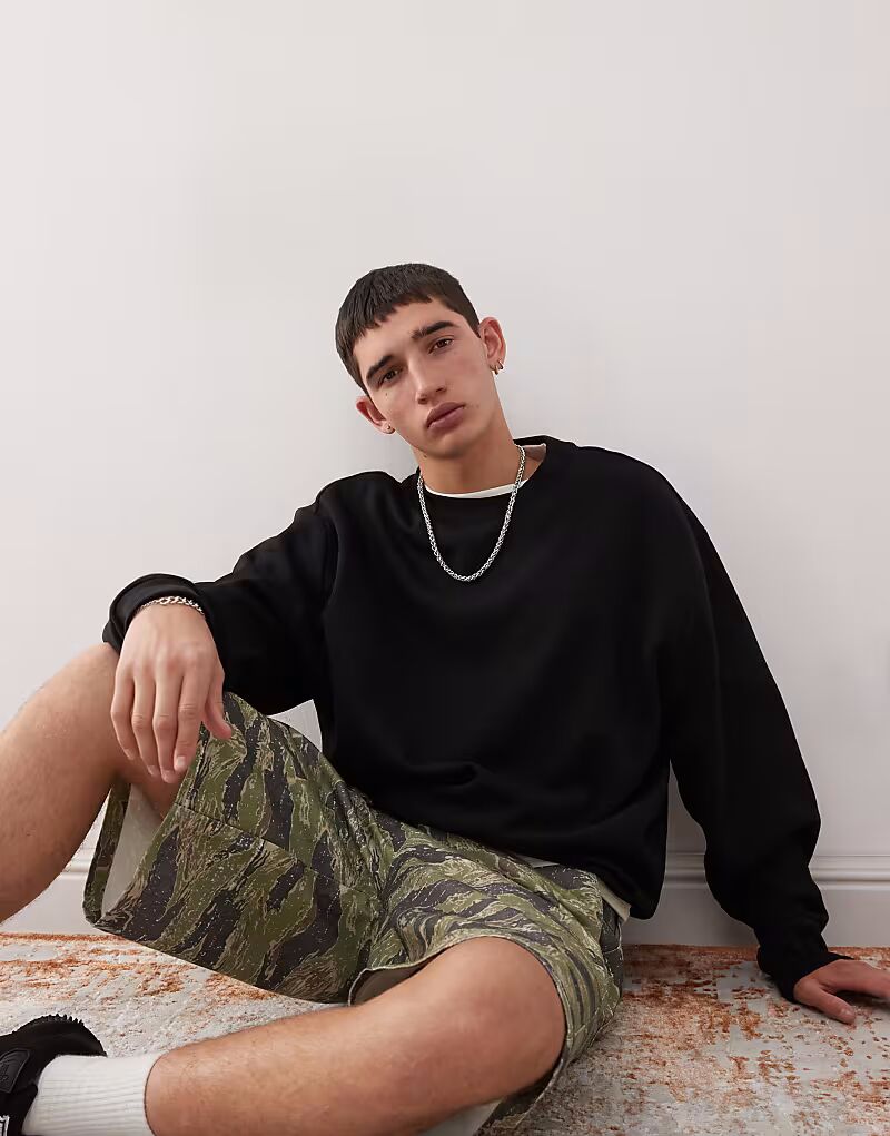 Толстовка COLLUSION черного цвета
Толстовка COLLUSION черного цвета