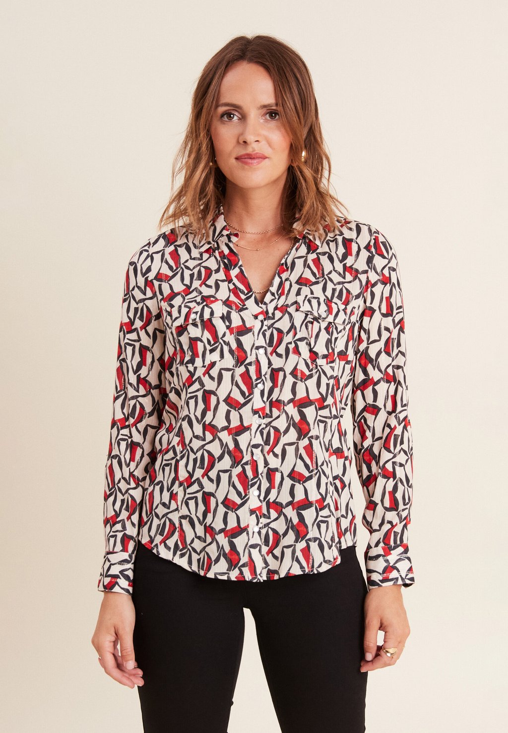 Блузка на пуговицах Breal, красный
Блузка на пуговицах Breal, красный