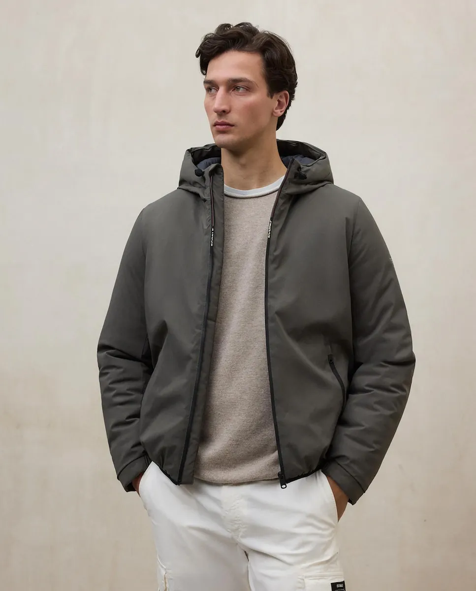 Мужская куртка с капюшоном и логотипом на молнии Ecoalf, зеленый
Мужская куртка с капюшоном и логотипом на молнии Ecoalf, зеленый