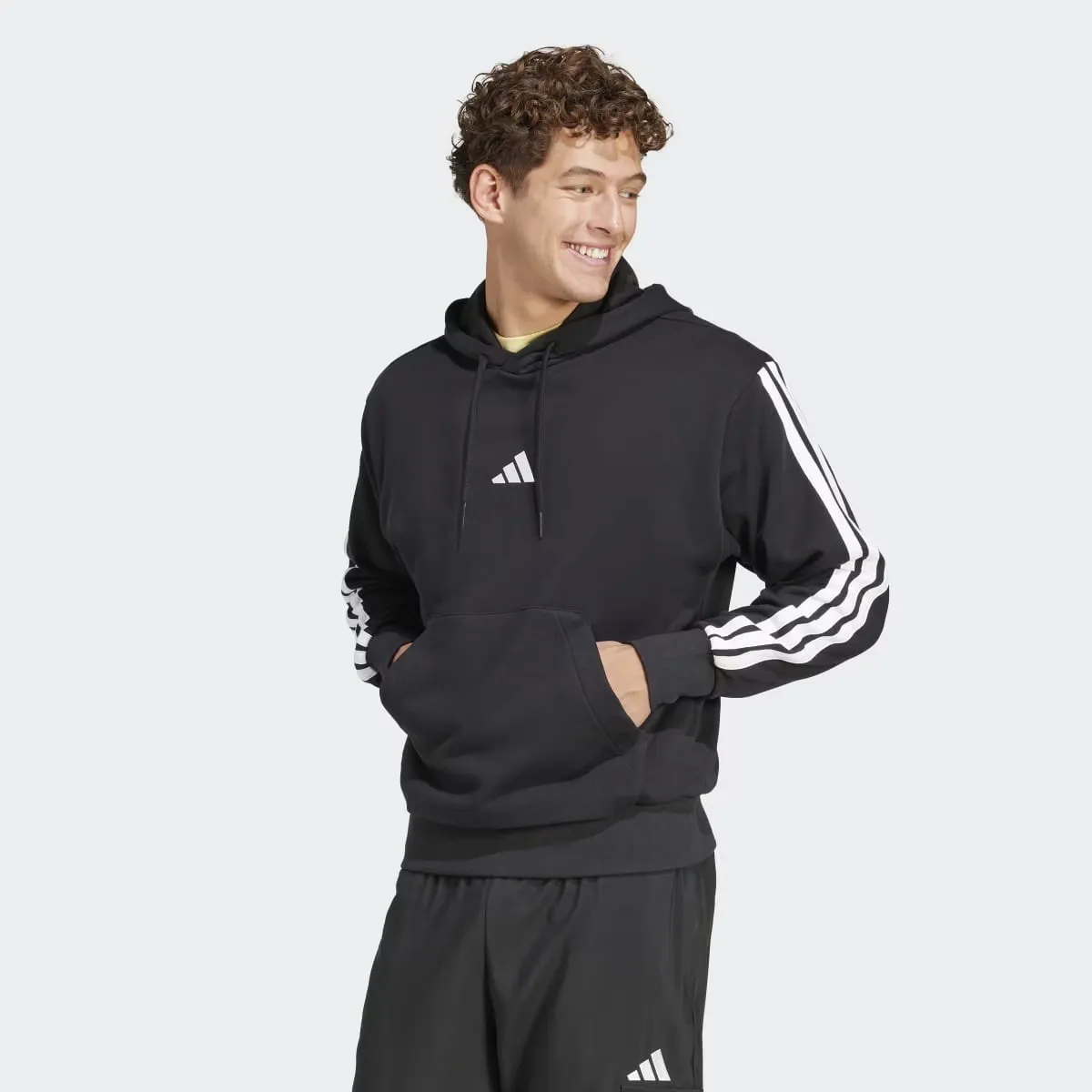 Men's Essentials Французская махровость 3 полоски Adidas Толстовка с капюшоном, чёрный 
Men's Essentials Французская махровость 3 полоски Adidas Толстовка с капюшоном, чёрный