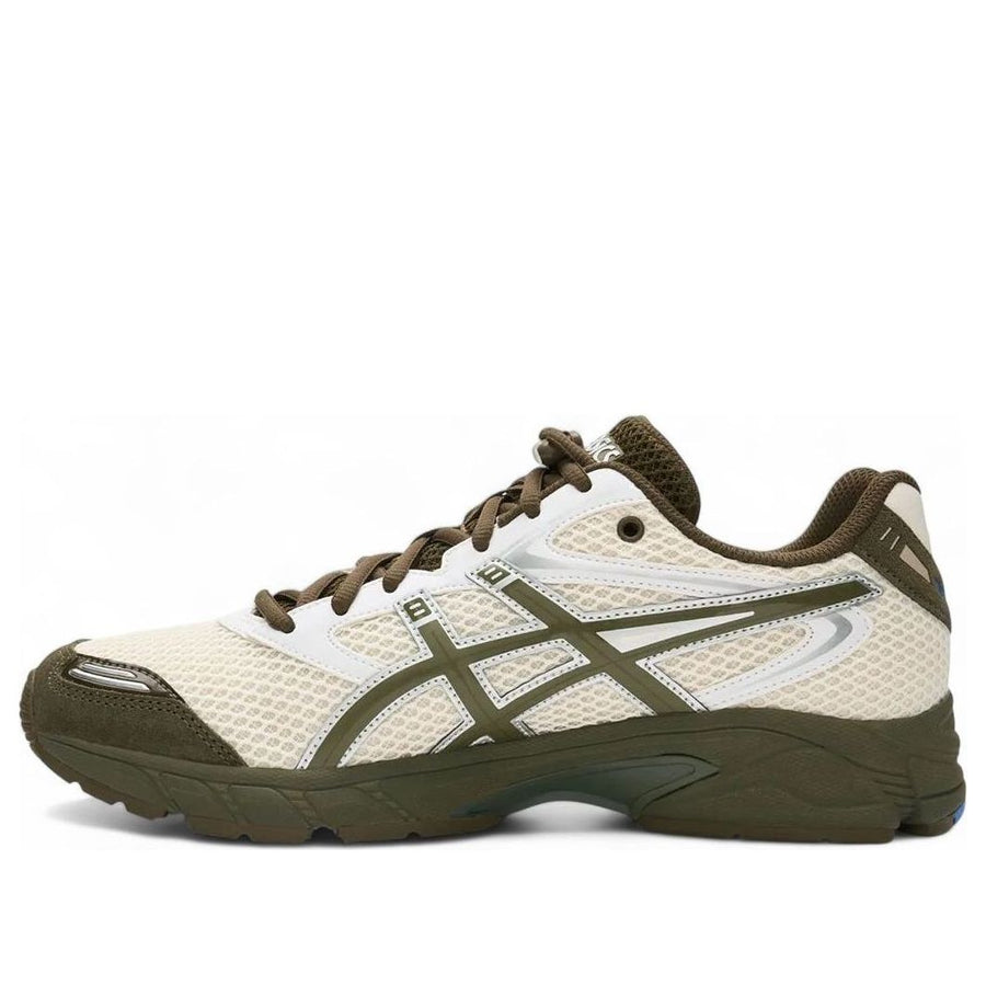 Кроссовки ASICS x Temptation Vacation Gel-DS Trainer 14 'Cream Olive Canvas', бежевый
Кроссовки ASICS x Temptation Vacation Gel-DS Trainer 14 'Cream Olive Canvas', бежевый