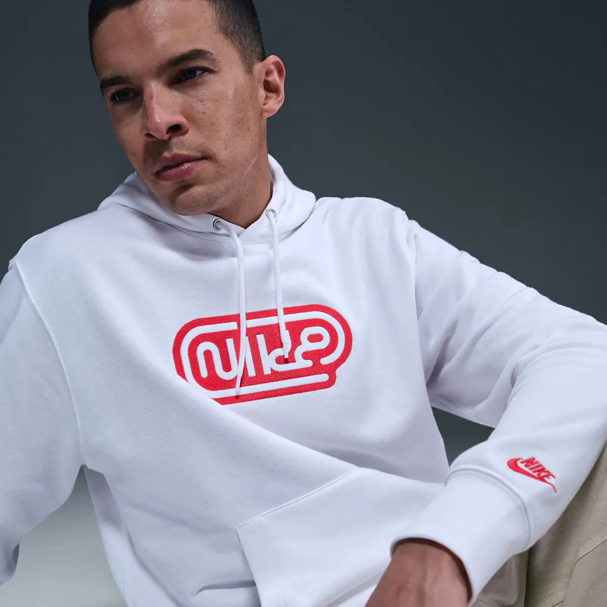 Мужская толстовка Club Nike, белый 
Мужская толстовка Club Nike, белый