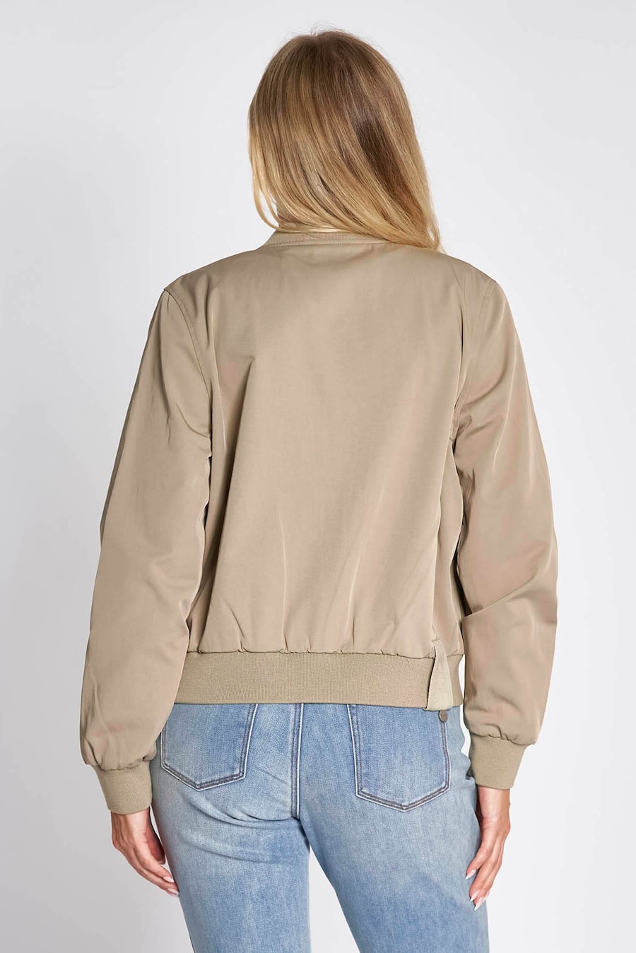 Куртка межсезонная Zhrill, хаки
Куртка межсезонная Zhrill, хаки