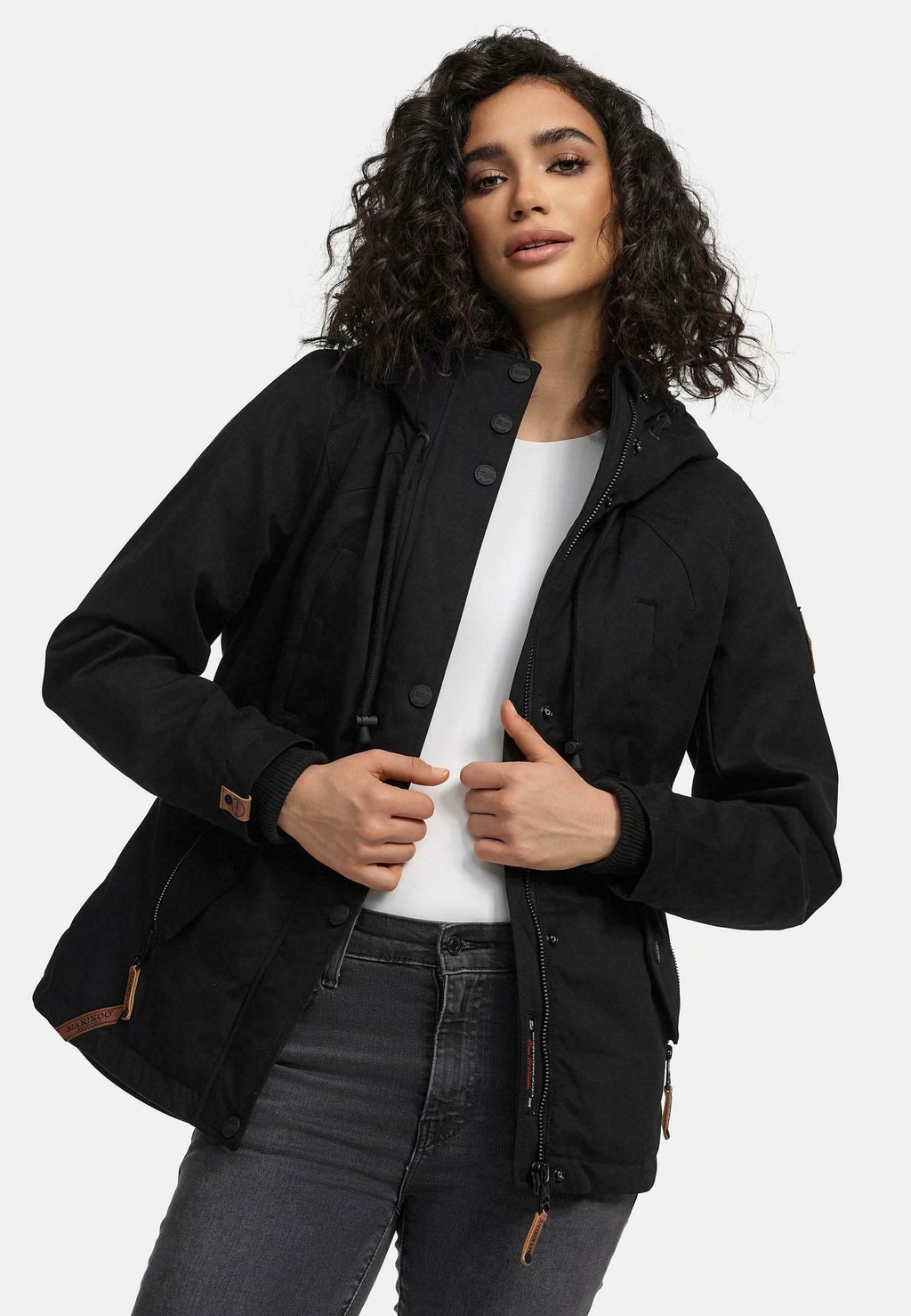 Парка Marikoo, черный
Парка Marikoo, черный