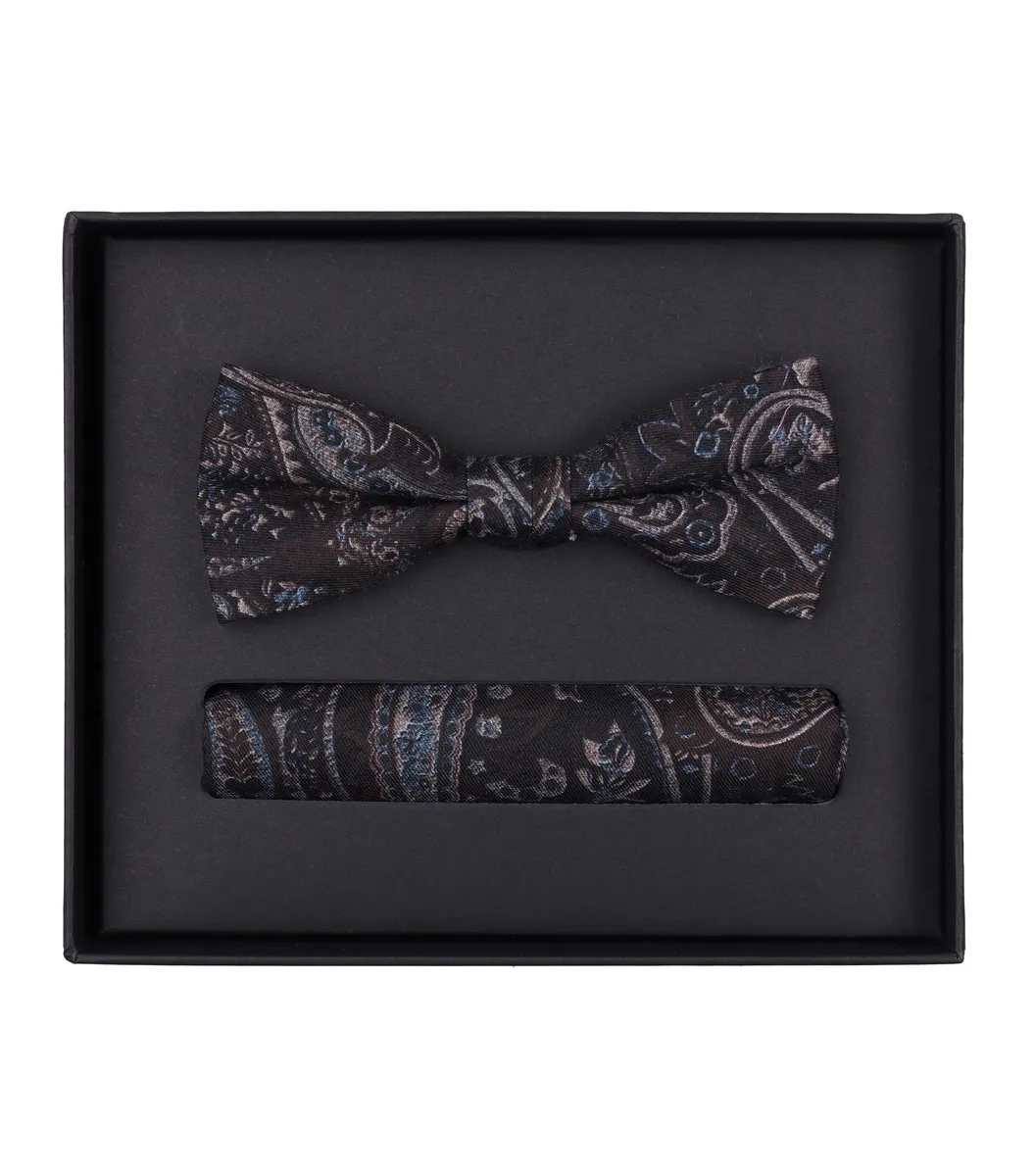 Галстук-бабочка VENTI "Комплект из галстука-бабочки и нагрудного платка VENTI с рисунком", серый
Галстук-бабочка VENTI "Комплект из галстука-бабочки и нагрудного платка VENTI с рисунком", серый