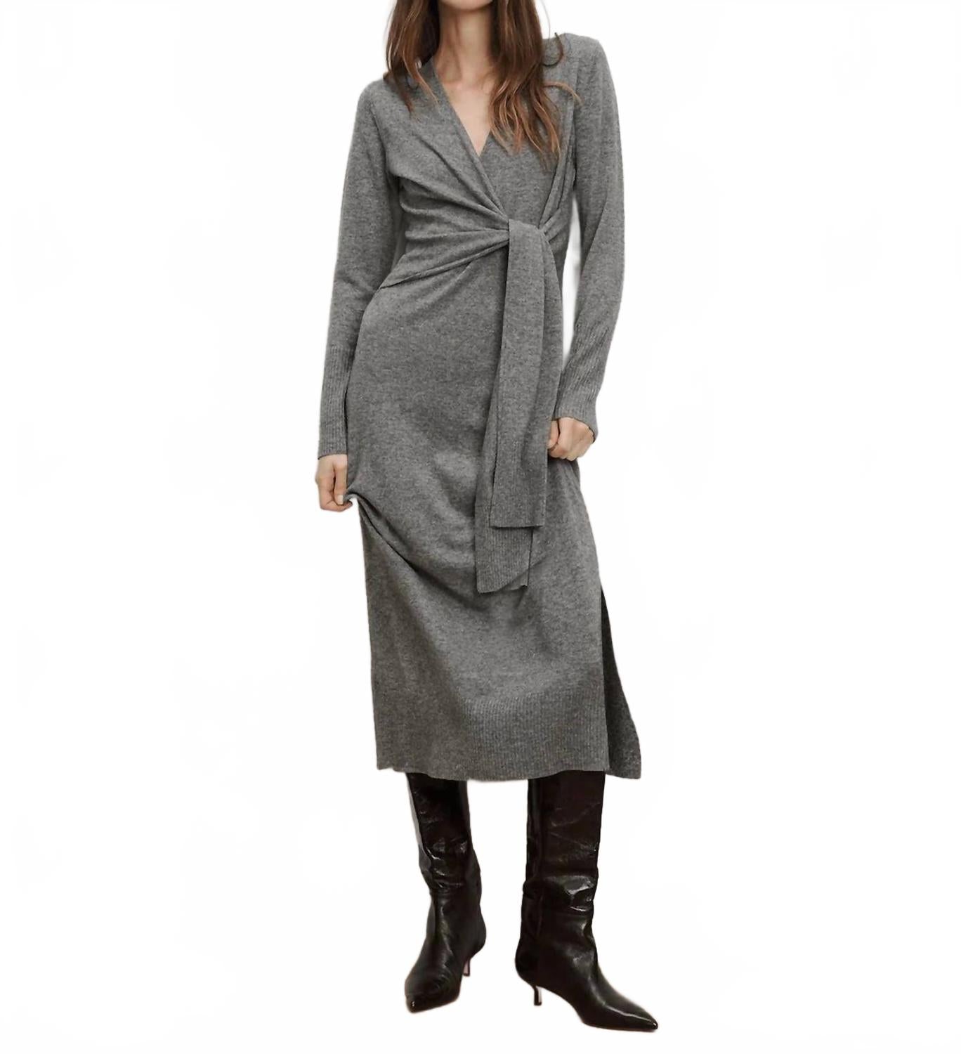 Veronica Beard Вязаное платье Salomez серого цвета
Veronica Beard Вязаное платье Salomez серого цвета