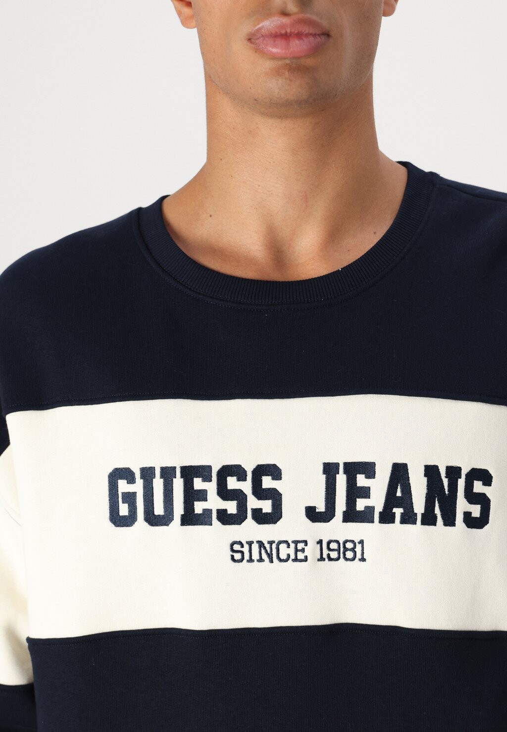 Толстовка HORIZONT Guess Jeans, темно-синий
Толстовка HORIZONT Guess Jeans, темно-синий