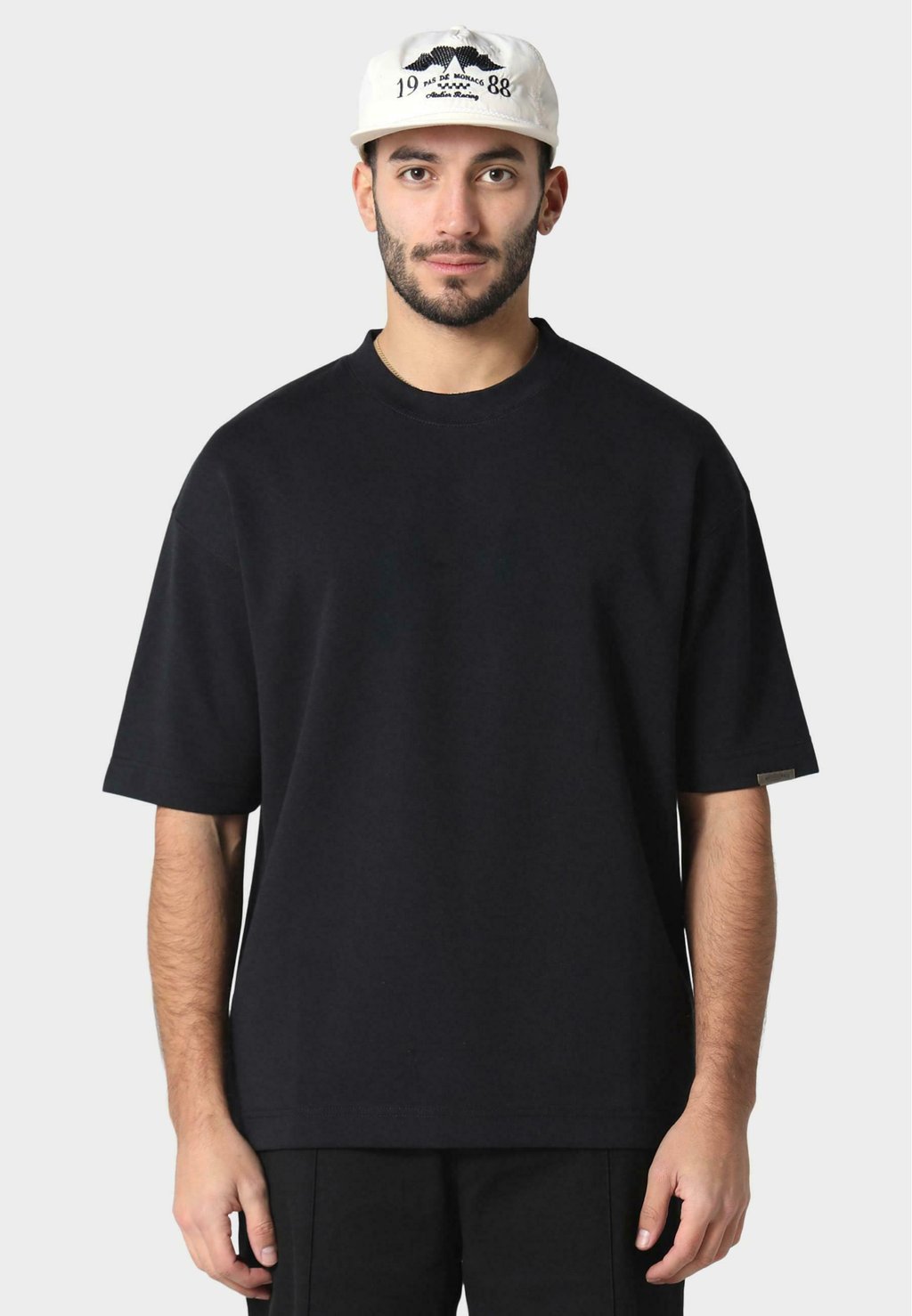 Базовая футболка TE DE Pas de Monaco, черный 
Базовая футболка TE DE Pas de Monaco, черный