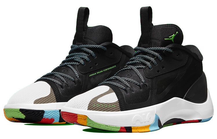 Баскетбольные кроссовки Zoom Separate мужские с низким верхом белые/черные Jordan
Баскетбольные кроссовки Zoom Separate мужские с низким верхом белые/черные Jordan