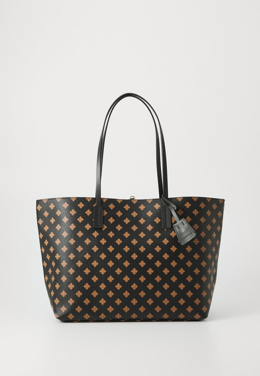 Сумка By Malene Birger ABIGAIL, Walnut/Brown
Сумка By Malene Birger ABIGAIL, Walnut/Brown